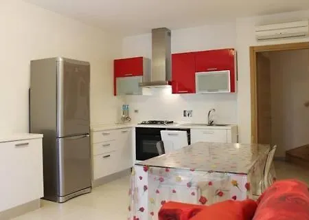 Apartment Volturnus A 150m Dal Mare Con Wi Fi Marina di Castagneto Carducci